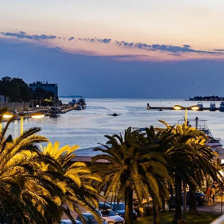 Zadar Center Premium Residence With Balcony & Garage Apartman *